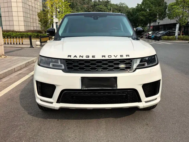Land Rover Range Rover Sport — Фото автомобиля 7