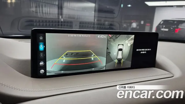 Genesis GV80 — Фото автомобиля 26