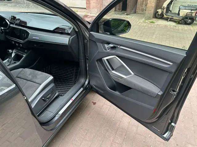 Audi Q3 — Фото автомобиля 15