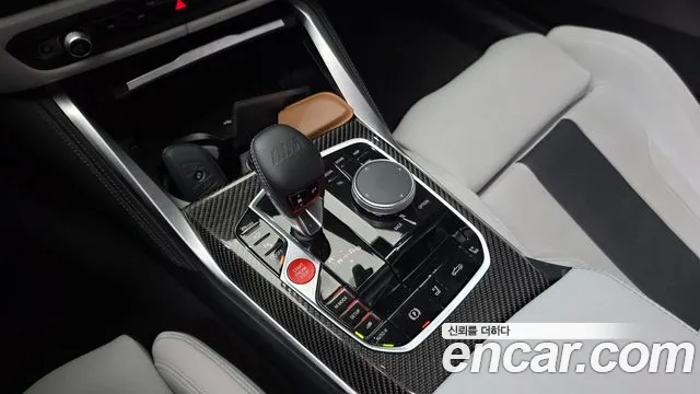 BMW M4 — Фото автомобиля 9