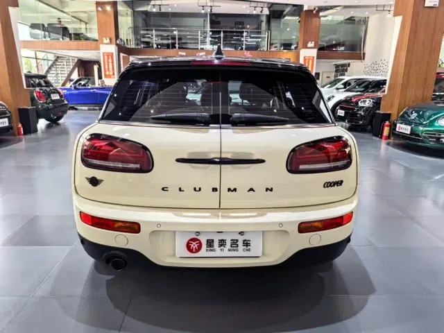 MINI Clubman — Фото автомобиля 4