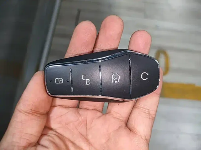 BYD Song Pro — Фото автомобиля 12
