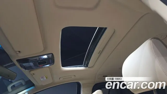 Hyundai Staria — Фото автомобиля 24