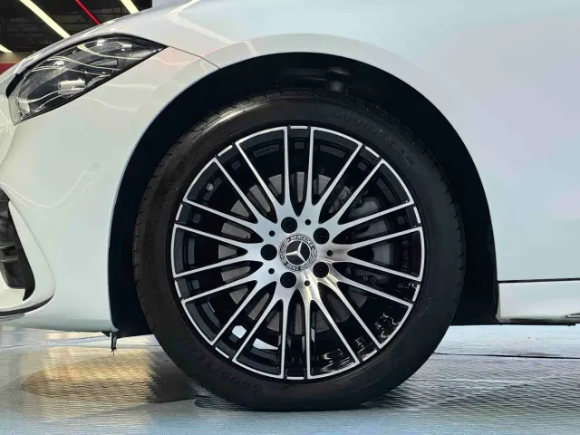Mercedes-Benz C-Class — Фото автомобиля 15