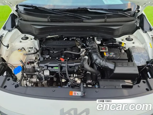 Kia Seltos — Фото автомобиля 7