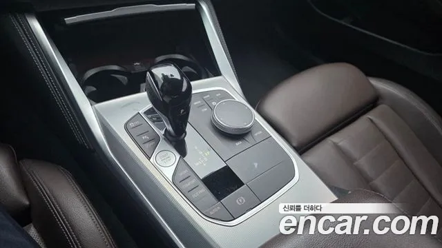 BMW 4 Series G22 — Фото автомобиля 9
