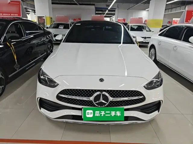 Mercedes-Benz C-Class — Фото автомобиля 2