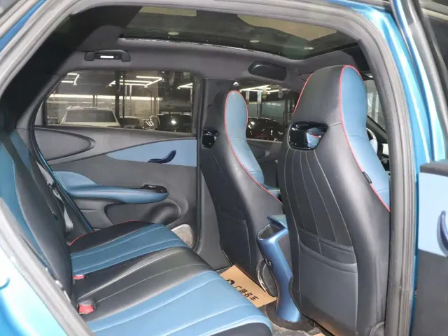 BYD Dolphin — Фото автомобиля 12