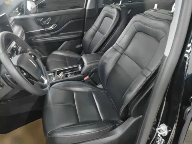Lincoln Corsair — Фото автомобиля 14