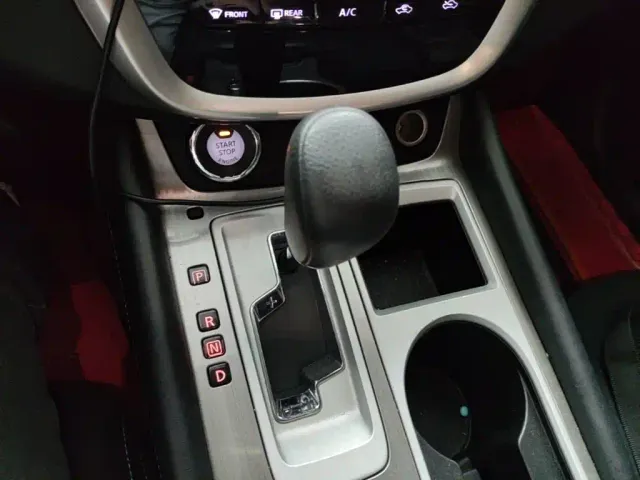 Nissan Murano — Фото автомобиля 13