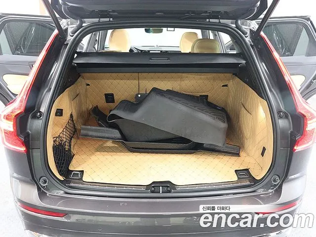Volvo XC60 2nd Gen — Фото автомобиля 20