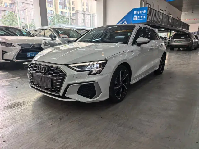 Фотография автомобиля — Audi A3