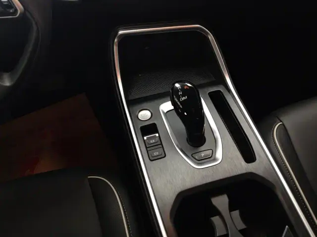 Haval H6 — Фото автомобиля 16