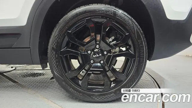 Kia Seltos Бензин 1.6 турбо 2WD — Фото автомобиля 20