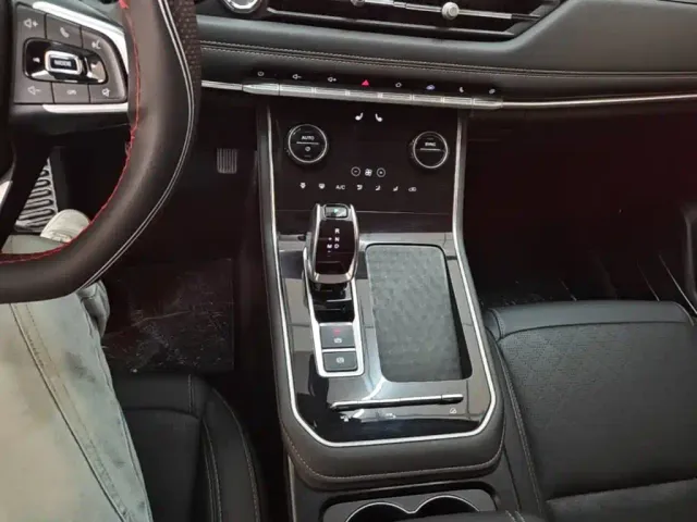 Chery Tiggo 8 — Фото автомобиля 13