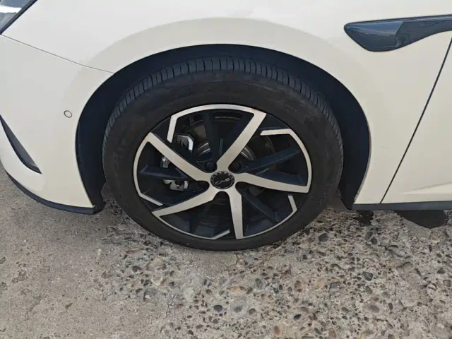 BYD Seal 07 DM-i — Фото автомобиля 22