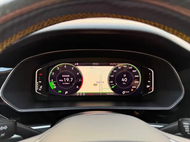 Volkswagen Passat — Фото автомобиля 13