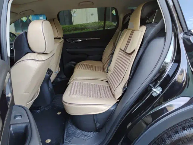 Buick Envision Plus — Фото автомобиля 13
