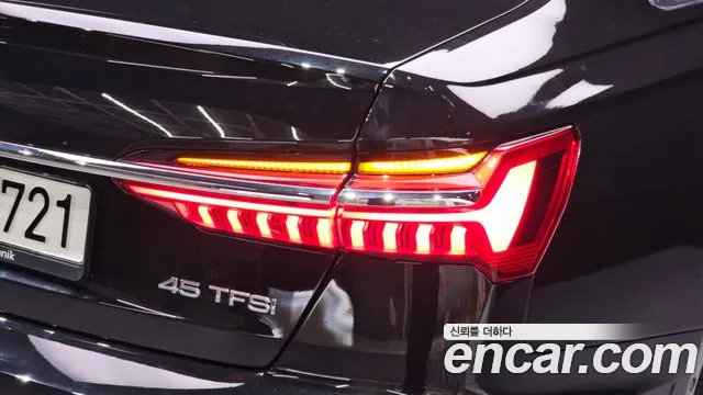 Audi A6 45 TFSI Premium — Фото автомобиля 17