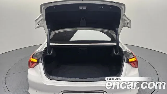 Kia K8 2.5 Бензин 2WD — Фото автомобиля 20
