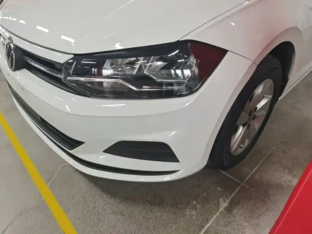 Volkswagen Polo — Фото автомобиля 23