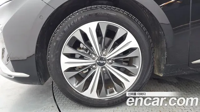 Kia K8 K8 Hybrid — Фото автомобиля 5