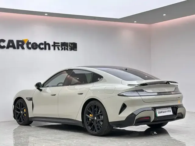 Xiaomi SU7 — Фото автомобиля 3