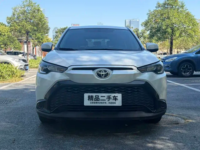 Toyota Frontlander — Фото автомобиля 2