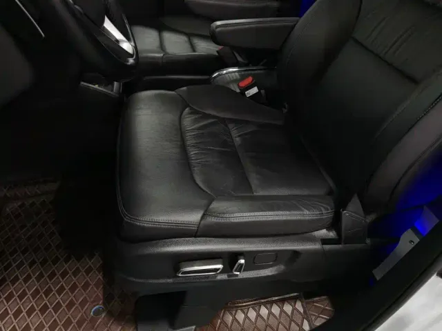 Honda Elysion — Фото автомобиля 20
