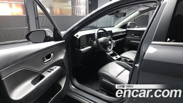 Hyundai Kona SX2 — Фото автомобиля 15