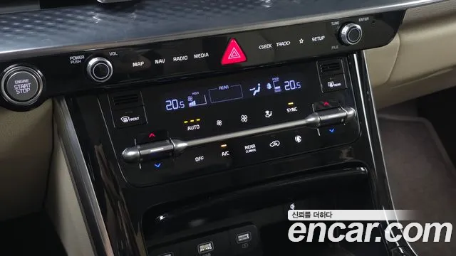Kia Carnival Generation 4 — Фото автомобиля 18