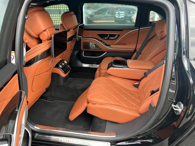 Mercedes-Benz Maybach S-Class — Фото автомобиля 15