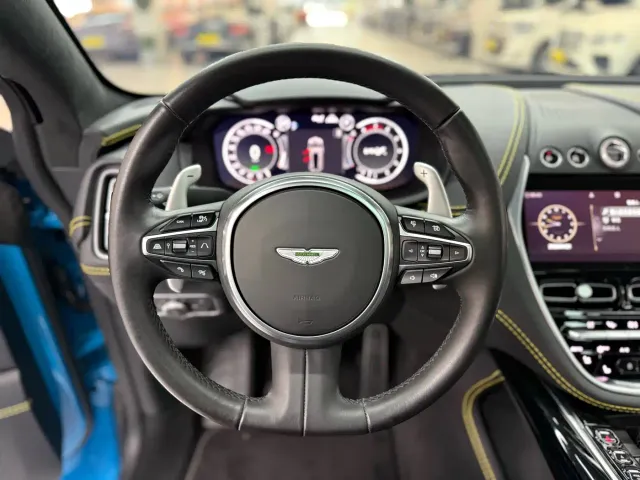 Aston Martin DBX — Фото автомобиля 12