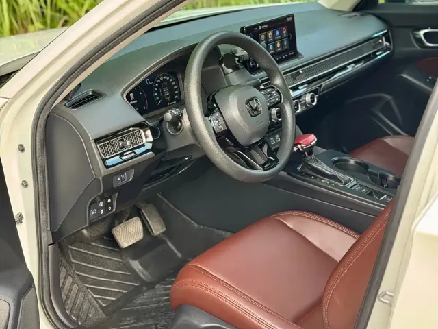 Honda Civic — Фото автомобиля 7