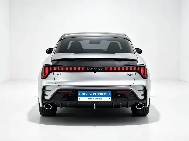Lynk & Co 03 — Фото автомобиля 8