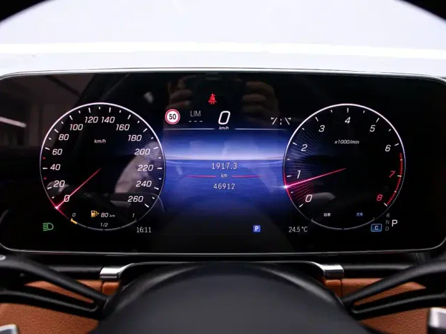 Mercedes-Benz S-Class — Фото автомобиля 6