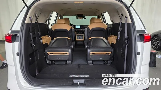 Kia Canival Carnival 4 поколение Дизель 9 мест Prestige — Фото автомобиля 19