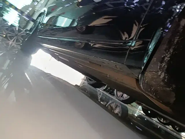 Li Auto L9 — Фото автомобиля 20