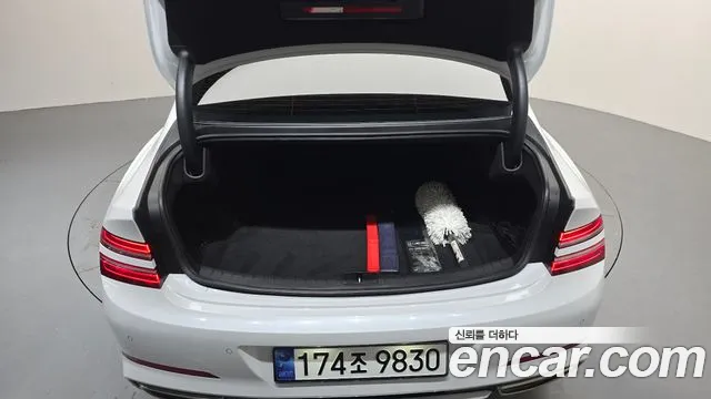 Genesis G80 RG3 — Фото автомобиля 23