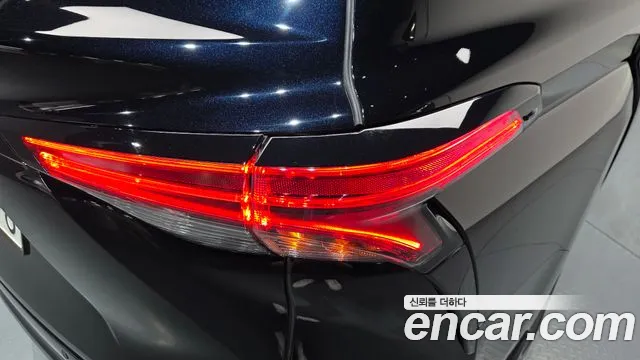 Toyota Sienna — Фото автомобиля 21
