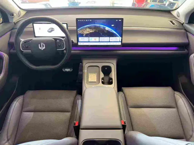 Leapmotor C16 — Фото автомобиля 6