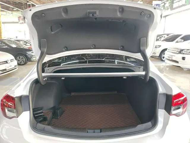Buick Regal — Фото автомобиля 18