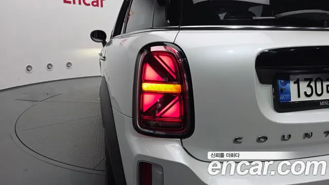 MINI Countryman — Фото автомобиля 8