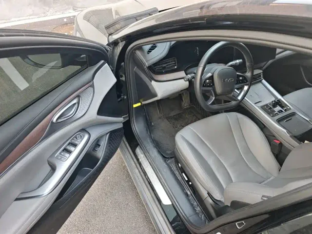 BYD Seal — Фото автомобиля 13
