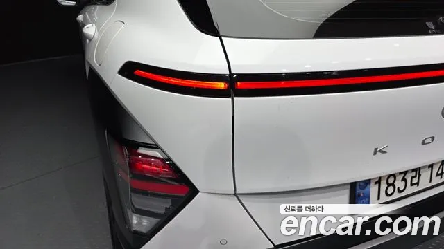 Hyundai Kona SX2 — Фото автомобиля 8