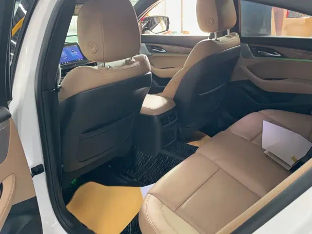 Cadillac CT5 — Фото автомобиля 12