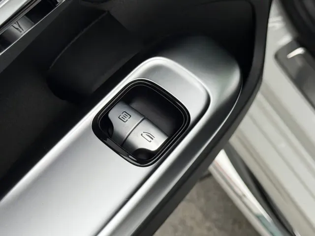 Mercedes-Benz C-Class — Фото автомобиля 18