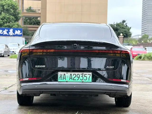 Changan Qiyuan A07 — Фото автомобиля 6