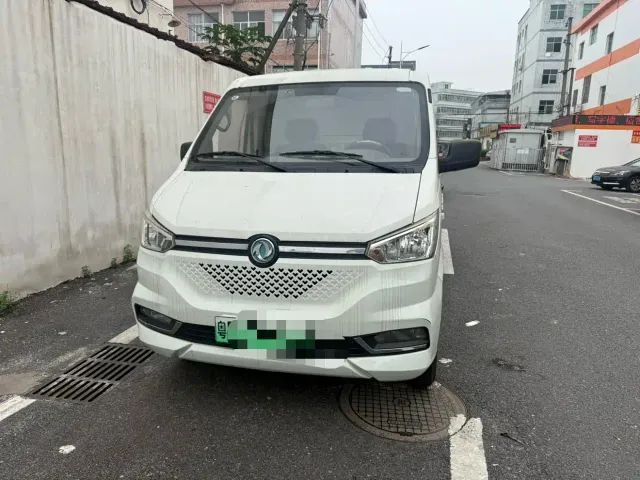 Dongfeng Yufeng Yufeng EM26 — Фото автомобиля 3