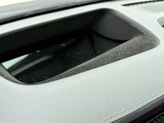 Xiaomi SU7 — Фото автомобиля 18